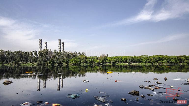 Ciri-Ciri Air yang Tercemar dan Penyebabnya