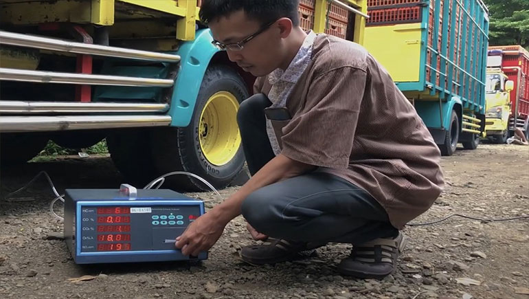 Cara Mengatasi Emisi Kendaraan Menggunakan Gas Analyzer