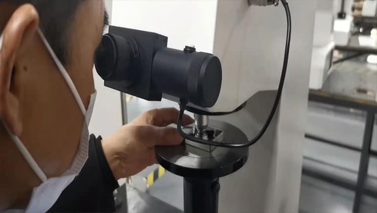 Mengkalibrasi Hardness Tester: Praktik Terbaik dan Pedoman