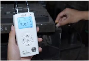 Alat Uji Tebal Logam Ultrasonik Digital LS211