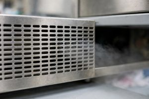 inflow airflow biosafety cabinet melalui grille depan bukaan kerja